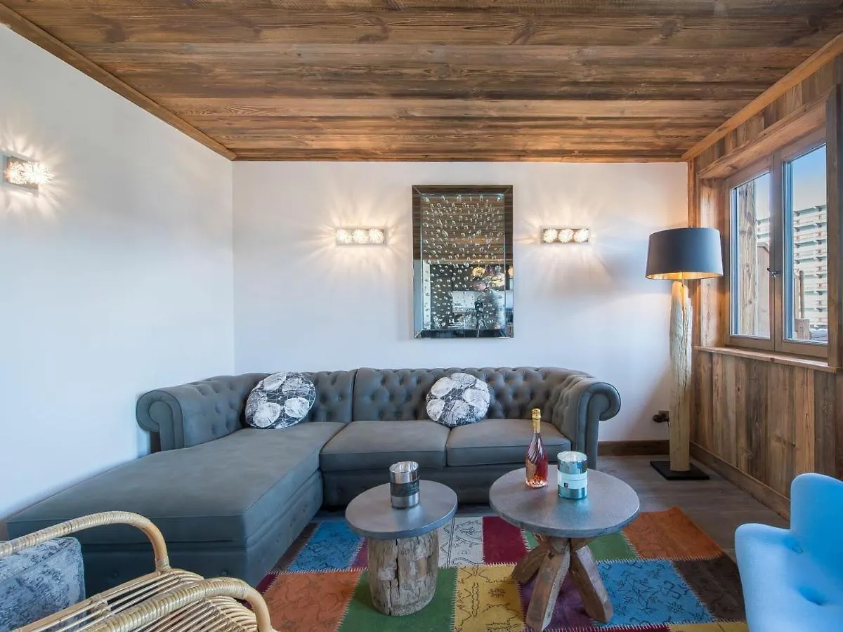 Superbe Appartement De 4 Chambres Au Centre De Courchevel 1850, Proche Des Pistes Et Commerces - Fr-1-564-79 フランス