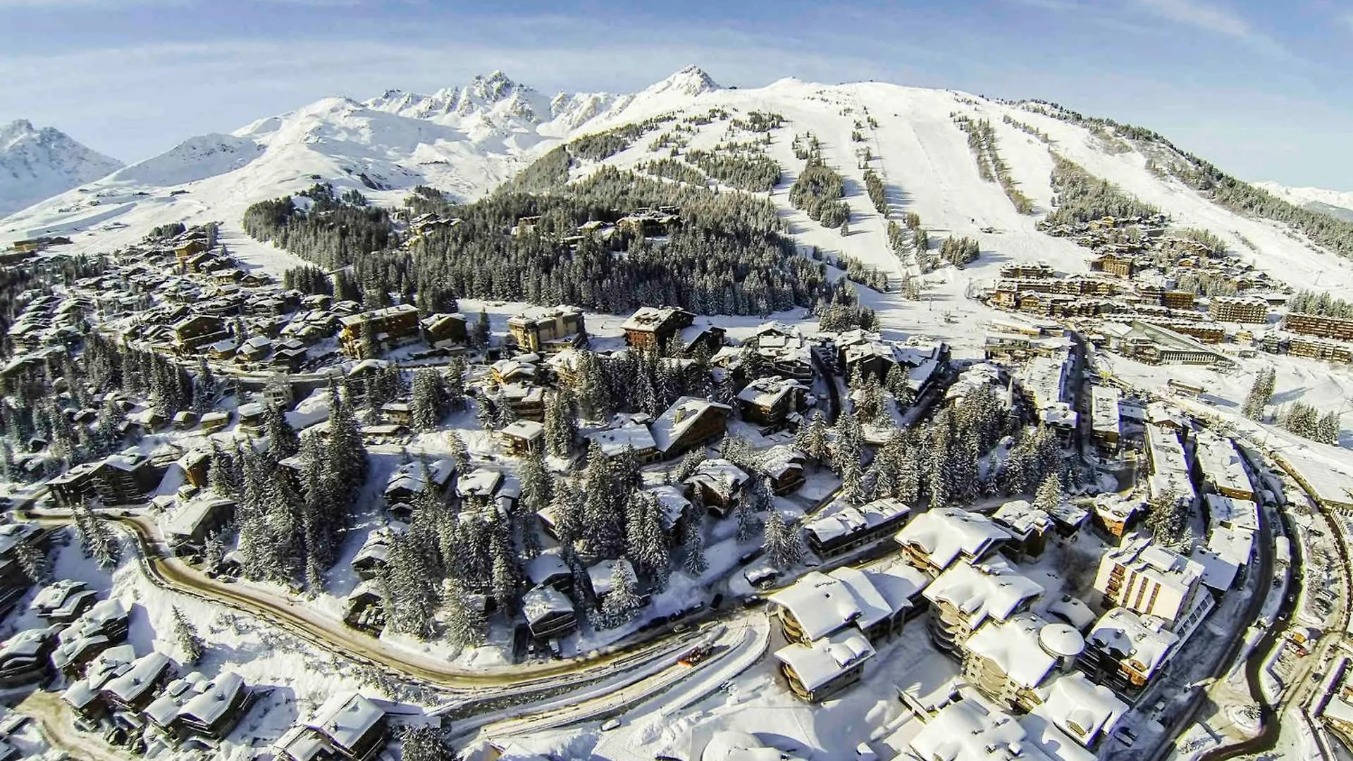 Superbe Appartement De 4 Chambres Au Centre De Courchevel 1850, Proche Des Pistes Et Commerces - Fr-1-564-79 フランス